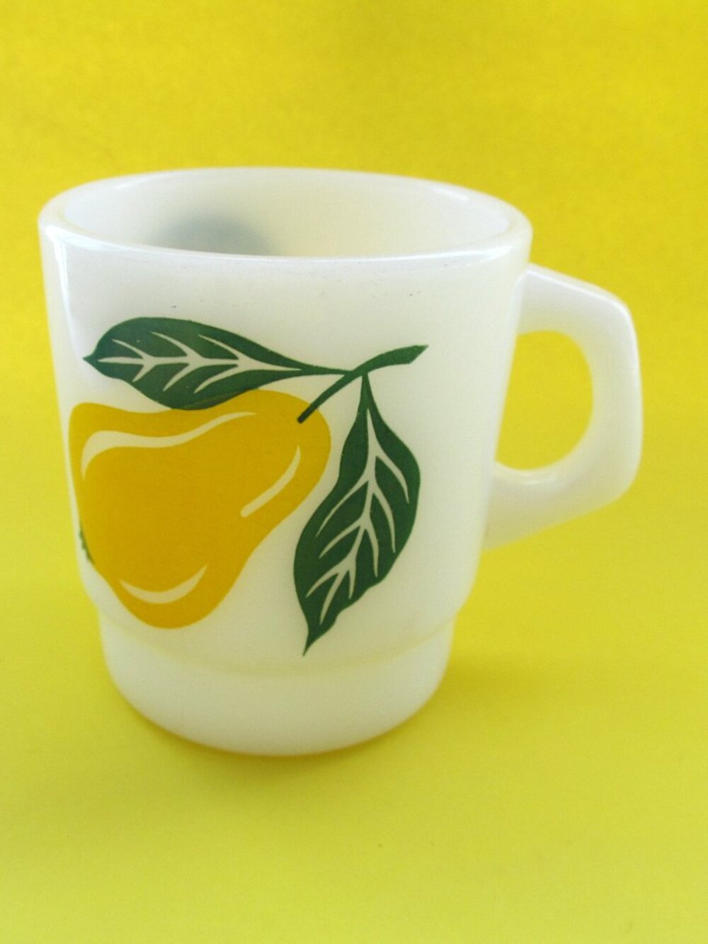 Vintage Termocrisa milk glass mug Yellow pear